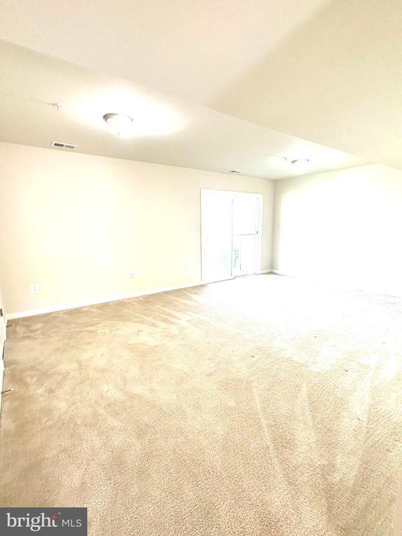 Building Photo - 200 Marina View Ct