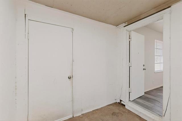 Building Photo - 310 Palm Oak Dr