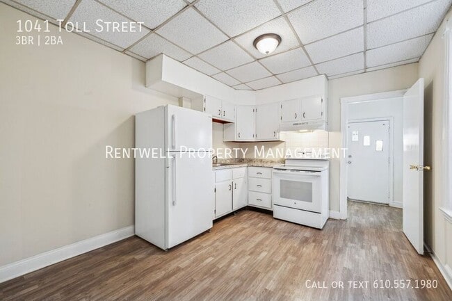 Building Photo - 1041 Toll St