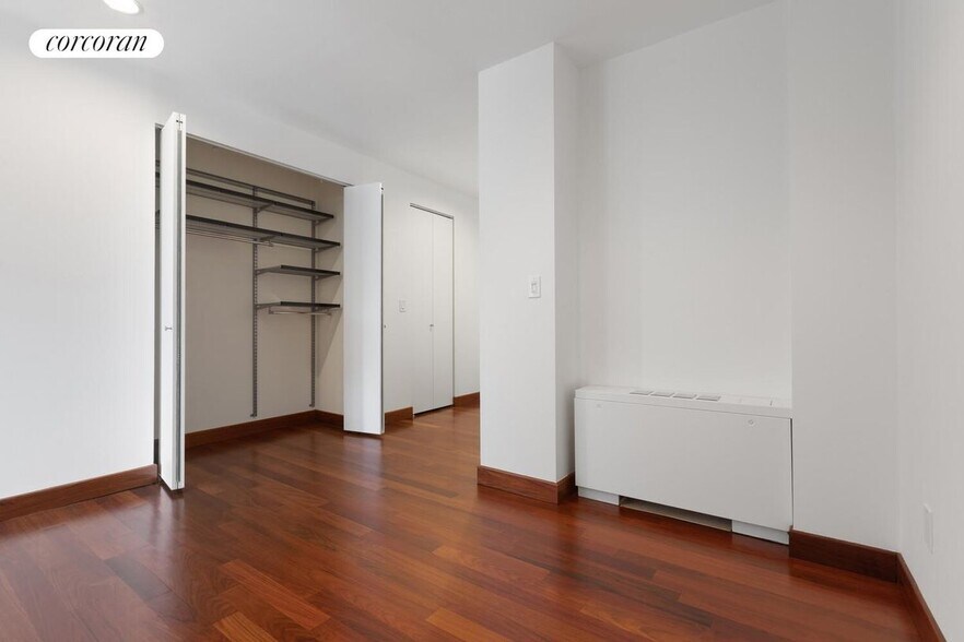 Building Photo - 305 E 63rd St