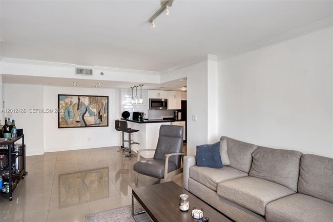 Building Photo - 770 Claughton Island Dr