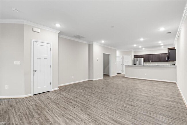 Building Photo - 1503 Kathy Ann Wy E