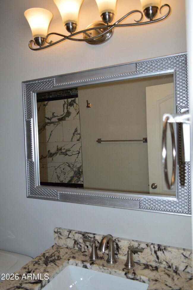 Building Photo - 1701 E Colter St