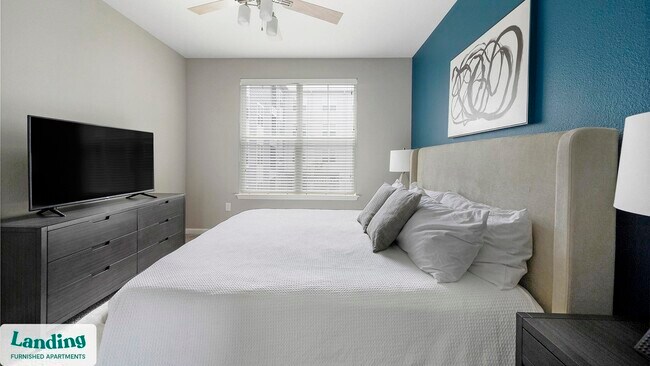 Building Photo - 16346 Lydia Hill Dr