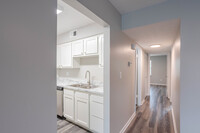 Interior Photo - Grinstead Manor Apartments