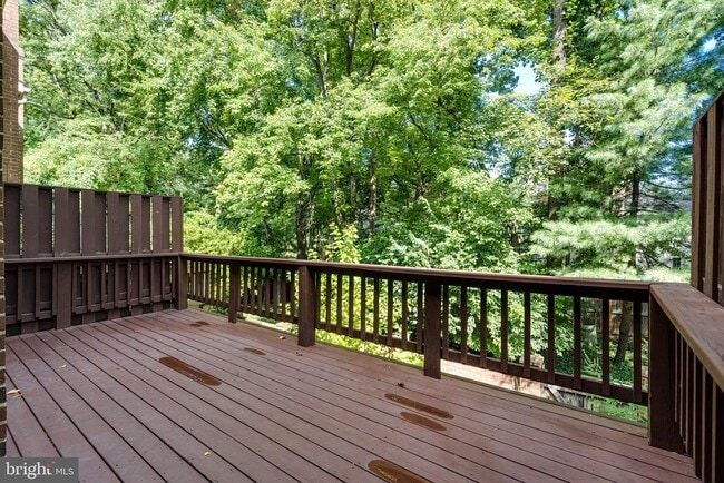 Building Photo - 6867 Williamsburg Pond Ct