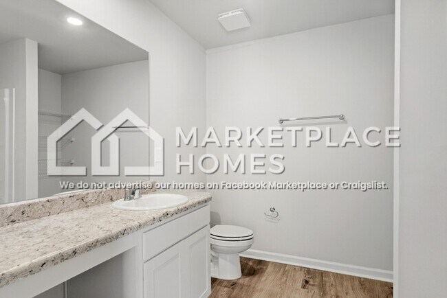 Building Photo - 10415 Patton Ln