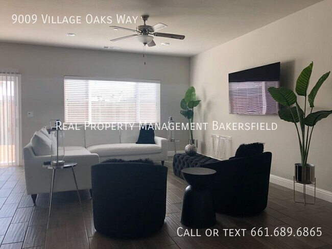 Building Photo - 9009 Village Oaks Way