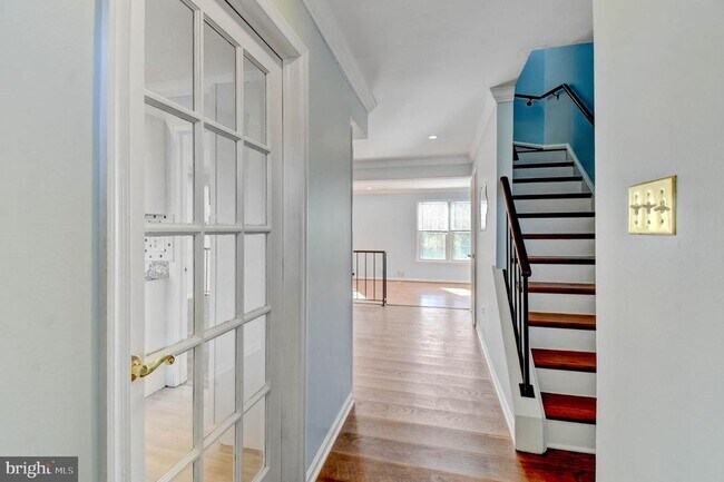 Building Photo - 4472 Ruggles Ct