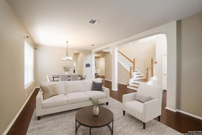 Building Photo - 2629 Hansel Heights