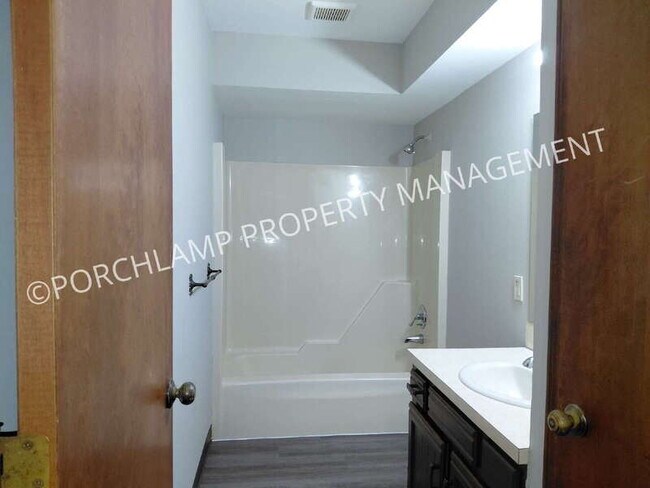 Building Photo - 3142 Kalamazoo Ave SE