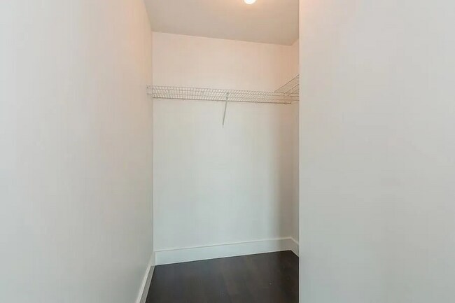 Building Photo - 77 Hudson St