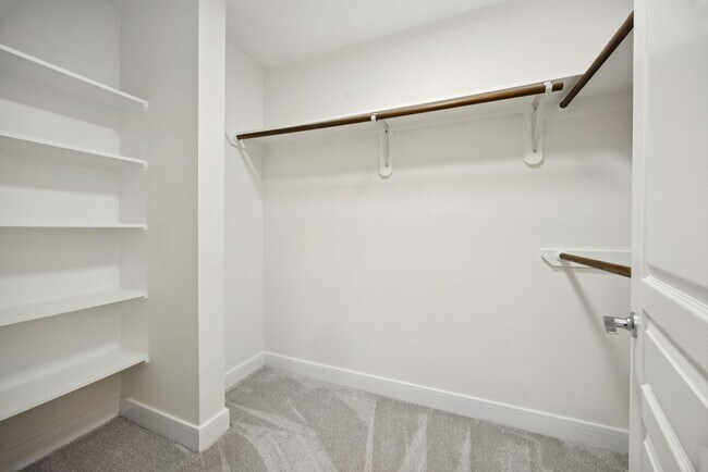 Building Photo - 3333 Allen Pkwy