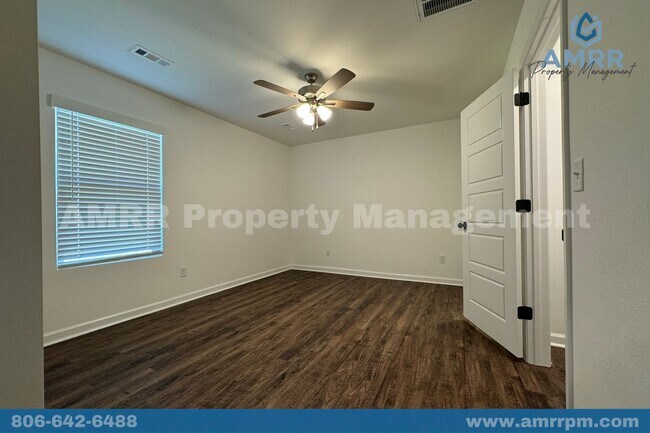 Building Photo - 612 Short Leaf Ln