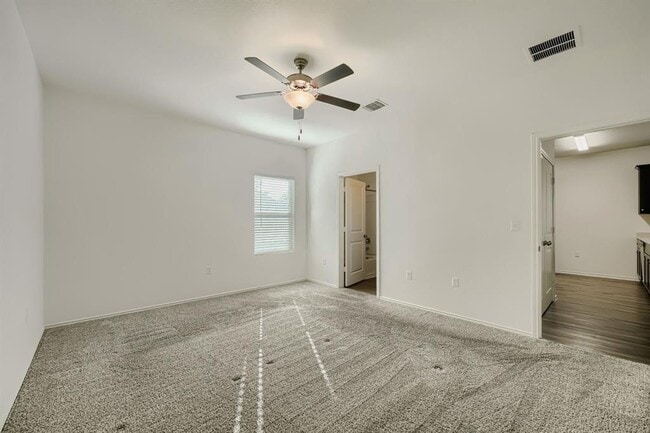 Building Photo - 7001 Tonka Ln