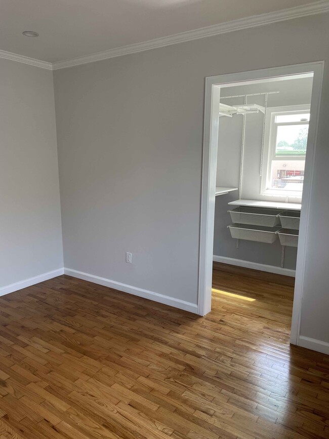 Guest Bedroom - 1754 9th St