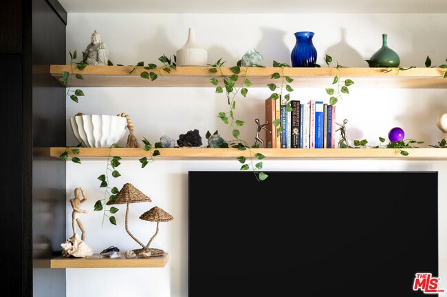 Building Photo - 20638 Pacific Coast Hwy