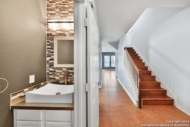 Building Photo - 4707 Shavano Ct