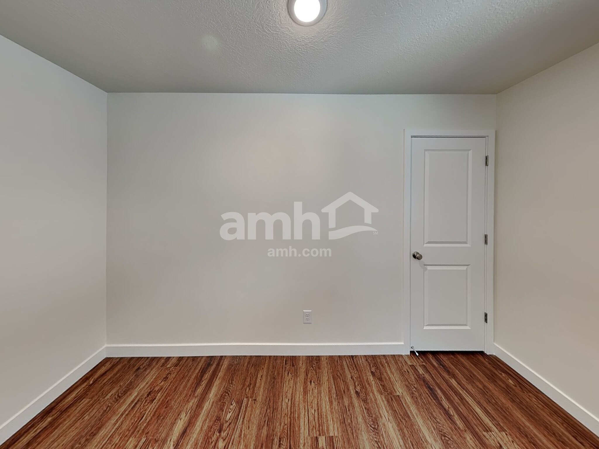 Building Photo - 8964 S John Annie Ln