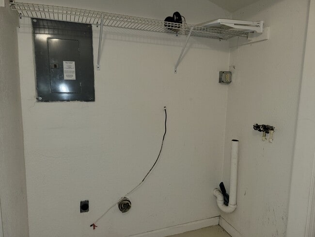 Building Photo - 2701 47th Ave N