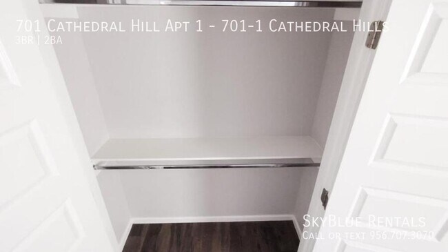 Building Photo - 701 Cathedral Hl