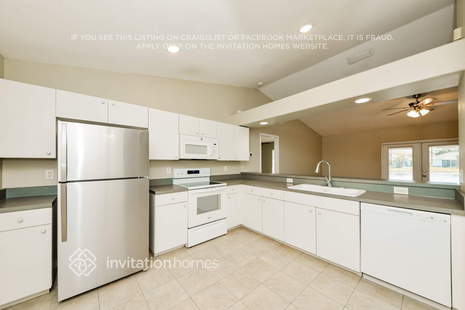 Building Photo - 4923 23rd St E