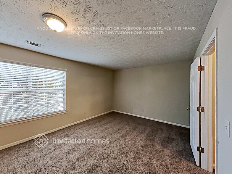 Building Photo - 4045 Bradford Walk Trail