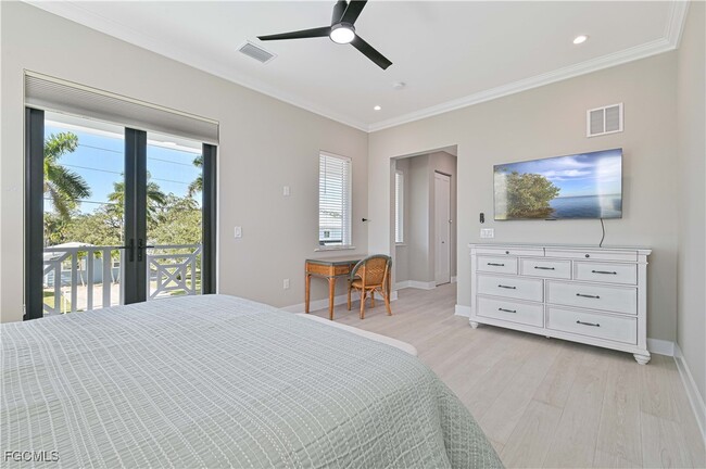 Building Photo - 27570 Tarpon Way