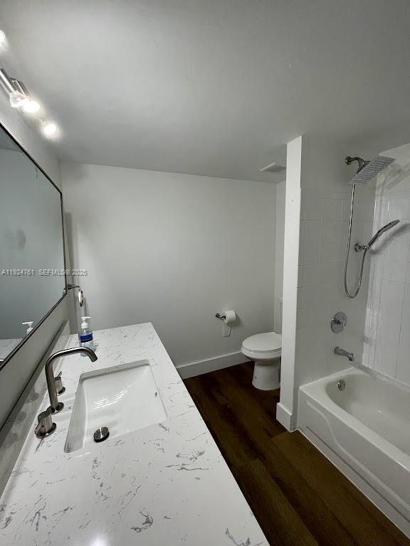 Building Photo - 410 S Park Rd