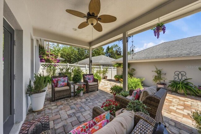 Building Photo - 9606 Royce Dr