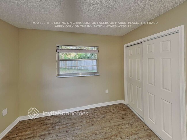 Building Photo - 8507 Sunny Hollow Ct