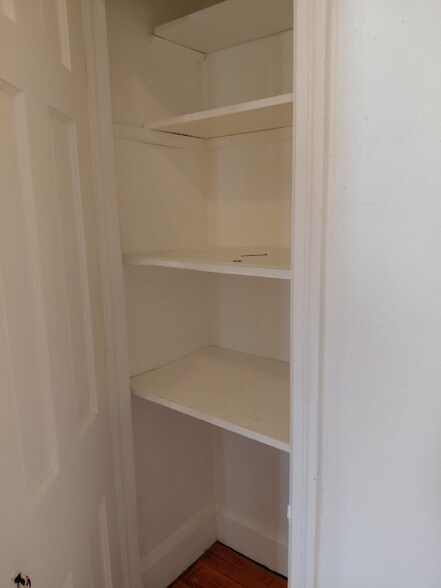 Building Photo - 3508 Grantley Rd