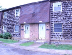 Building Photo - 716 W Light St