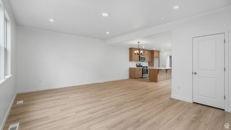 Building Photo - 12921 Trail