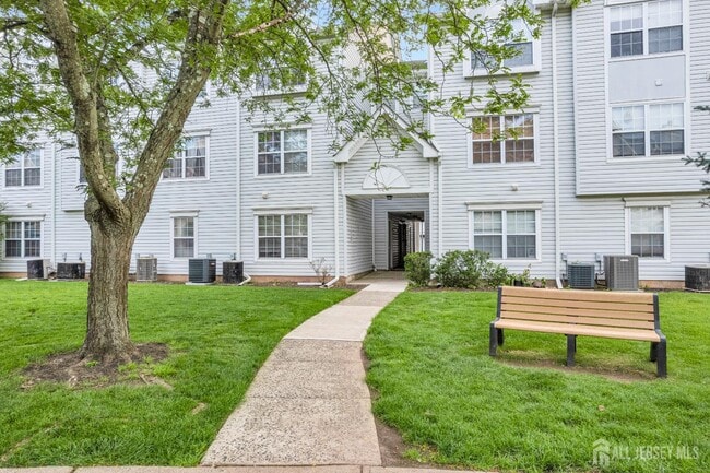 Building Photo - 98 Prestwick Way