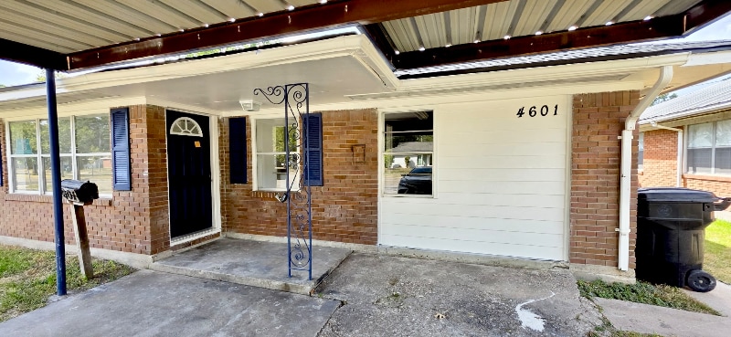 Building Photo - 4601 W 43rd St