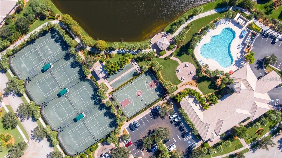 Building Photo - 2121 Burgos Dr