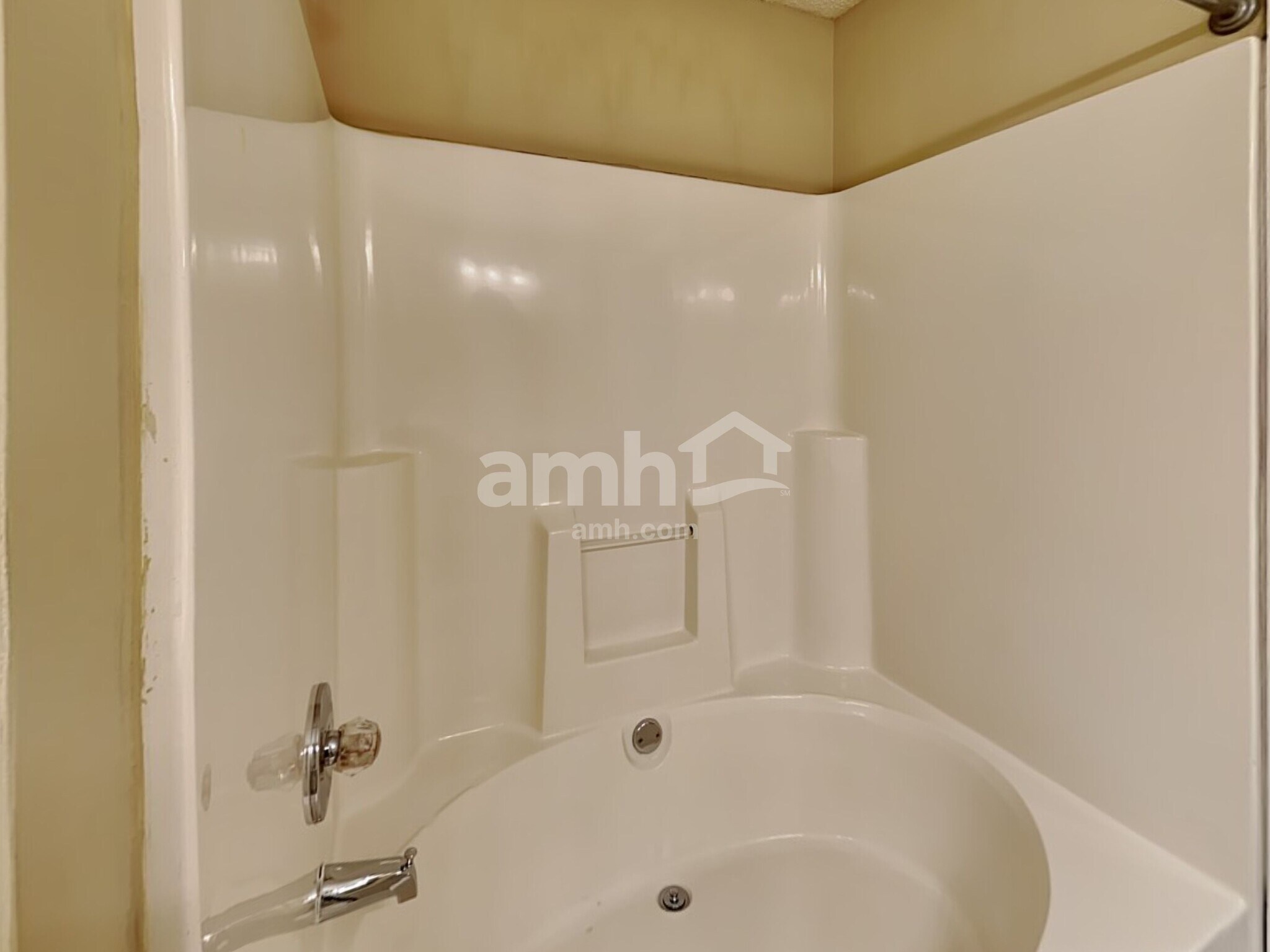 Building Photo - 1206 Saura Ct