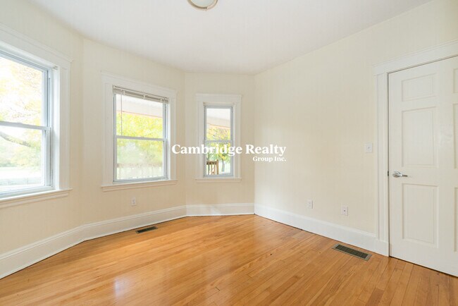 Building Photo - 299-301 Alewife Brook Pkwy. Unit 2T