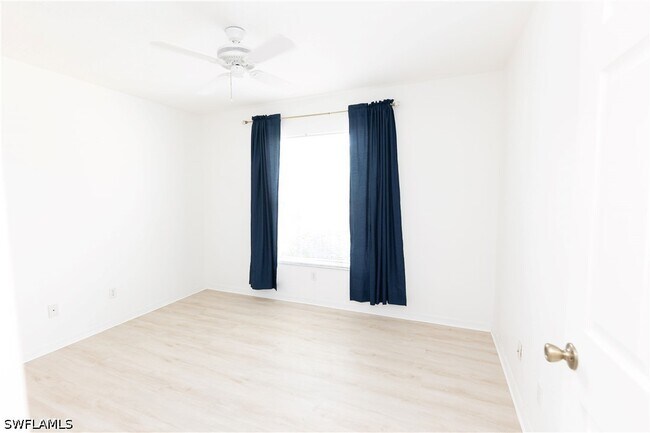 Building Photo - 2456 Millcreek Ln