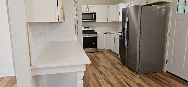 Building Photo - 1613 Edgemore Rd