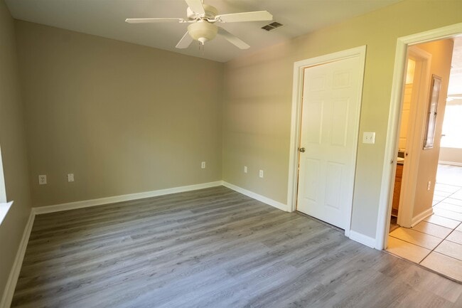 Building Photo - 2774 Hartsfield Rd