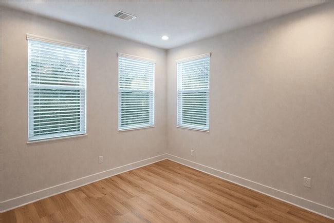 Building Photo - 4413 Santorini Ln