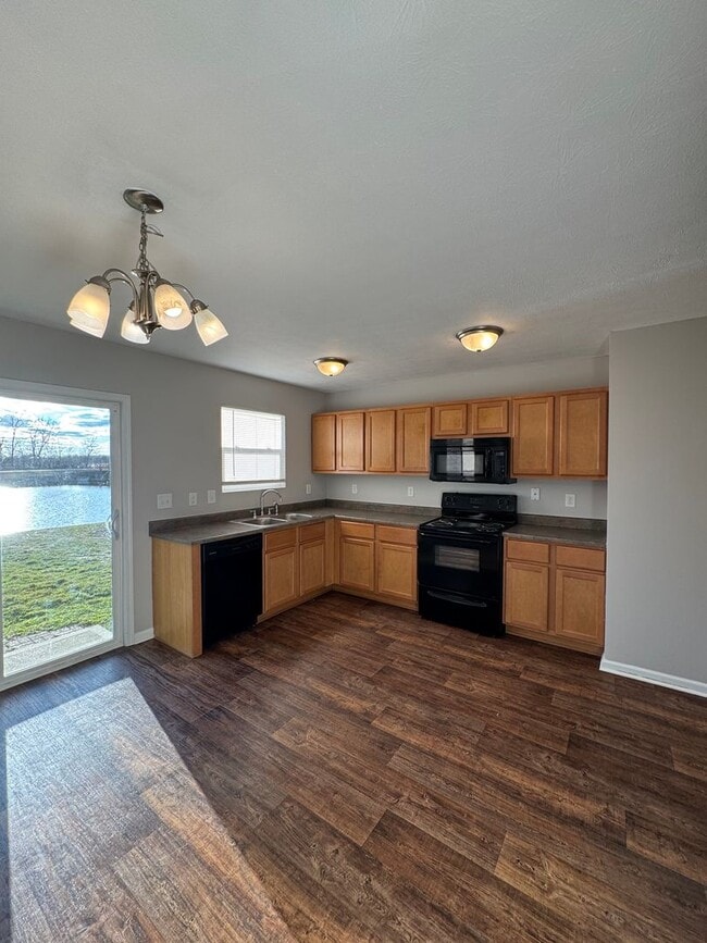 Building Photo - 4 BR home in Franklin, Indiana