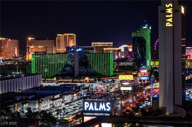 Building Photo - 4381 W Flamingo Rd