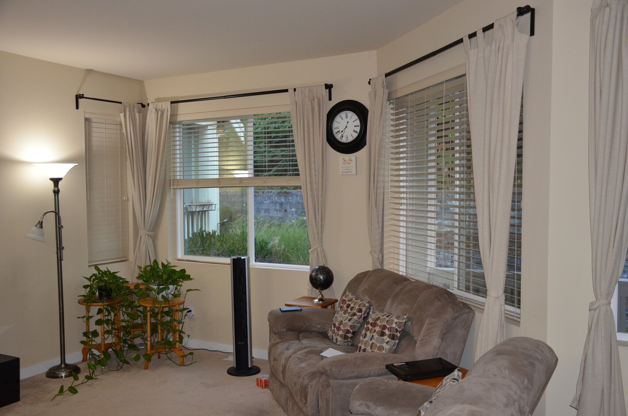 Living Room - 2510 Kirkwood Pl