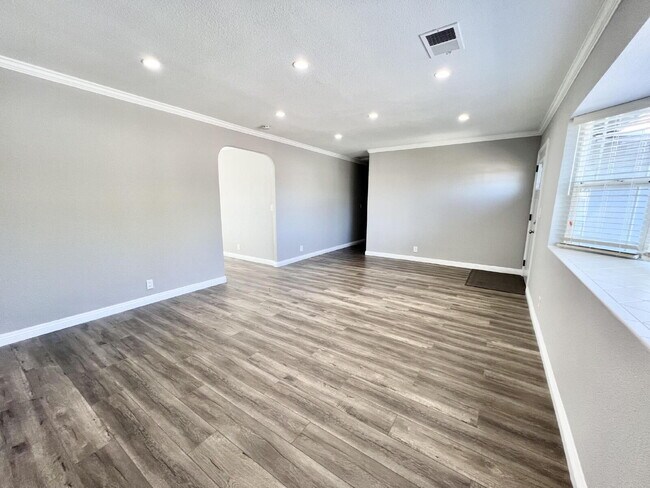Building Photo - Beautiful 4BR Home in San Jose