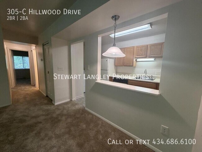 Building Photo - 305 Hillwood Dr
