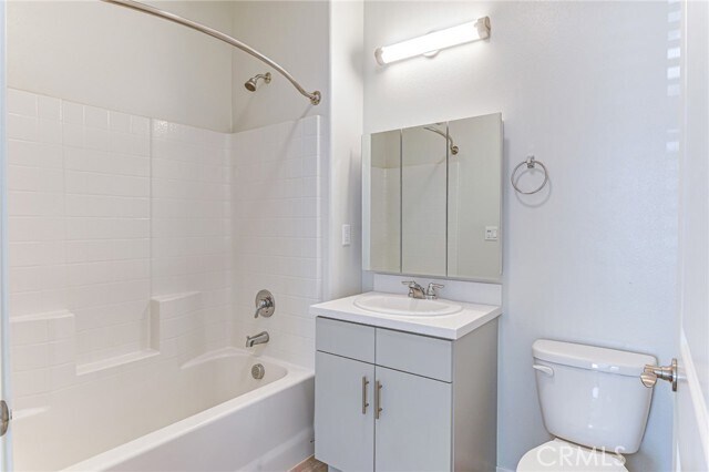 Building Photo - 13177 Edgemont St