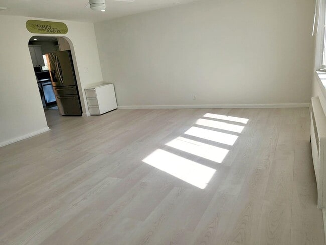 Building Photo - 23 Arn Terrace
